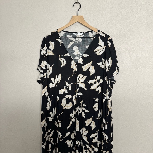 Sonoma Floral Dress Size 2x w/ Pockets Button Front Tiered Midi Dress - Picture 3 of 13